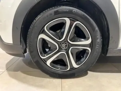 Photo 12 Citroën C3  1.2 PureTech 83ch S&S Feel Pack