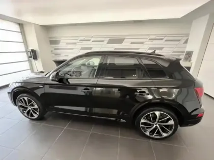 Photo 6 Audi Q5  40 TDI Mild Hybrid 204ch S line quattro S tronic 7