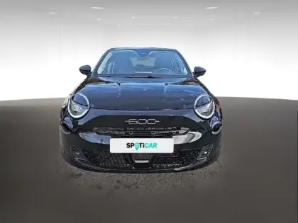 Photo 16 Fiat 600  e 156ch 54kWh Red