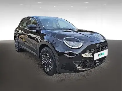 Photo 17 Fiat 600  e 156ch 54kWh Red