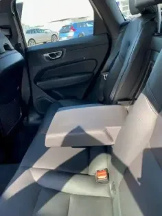 Photo 17 Volvo Xc60  B4 197 ch Geartronic 8