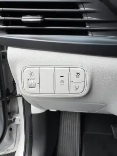 Photo 15 Hyundai Bayon  1.0 T-GDi 100 DCT-7