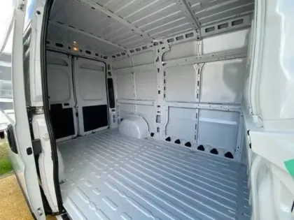 Photo 53 Fiat Ducato  FGN TOLE L2H2 (MH2) 3.3 T 120 CH S&S BVM6