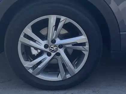 Photo 61 Volkswagen T-cross  1.0 TSI 116 Start/Stop DSG7