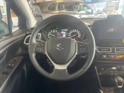 Photo 32 Suzuki S-cross  1.5 Dualjet Allgrip Hybrid Auto