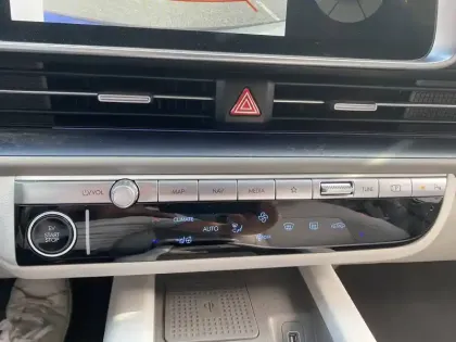 Photo 85 Hyundai Ioniq 6  77 kWh 229 ch