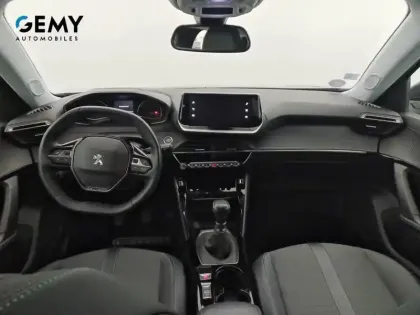 Photo 7 Peugeot 2008  PureTech 130 S&S BVM6