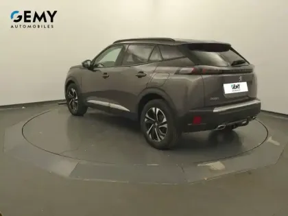 Photo 6 Peugeot 2008  PureTech 130 S&S BVM6