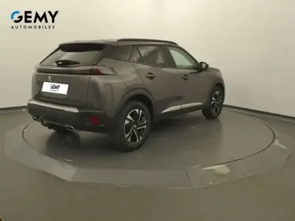 Photo 17 Peugeot 2008  PureTech 130 S&S BVM6