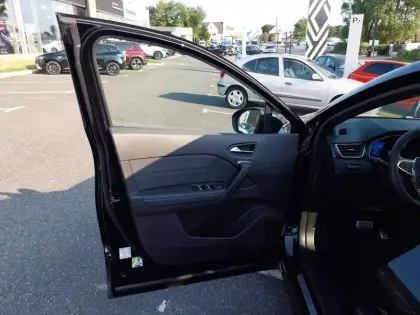 Photo 10 Renault Symbioz  E-Tech full hybrid 160 ch