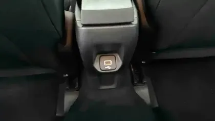 Photo 57 Jeep Renegade  1.5 Turbo T4 130 ch BVR7 e-Hybrid