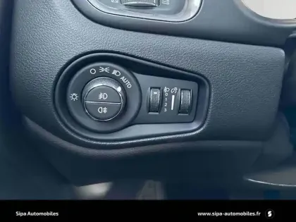 Photo 46 Jeep Renegade  1.5 Turbo T4 130 ch BVR7 e-Hybrid