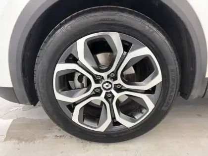 Photo 18 Renault Captur  E-Tech 145 - 21