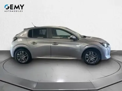 Photo 31 Peugeot 208  PureTech 100 S&S EAT8