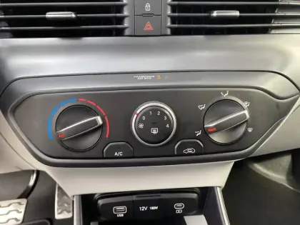 Photo 19 Hyundai Bayon  1.0 T-GDi 100 DCT-7