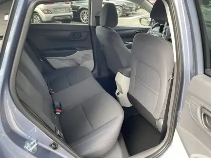 Photo 10 Hyundai Bayon  1.0 T-GDi 100 DCT-7