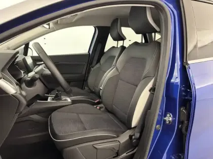 Photo 8 Renault Captur  TCe 140 - 21