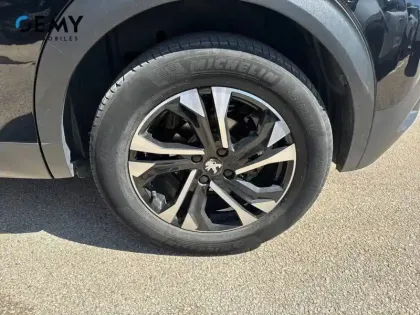 Photo 10 Peugeot 2008  Moteur électrique 136 ch