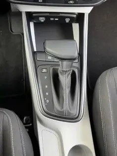 Photo 26 Hyundai Bayon  1.0 T-GDi 100 DCT-7