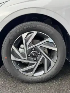 Photo 29 Hyundai Bayon  1.0 T-GDi 100 DCT-7