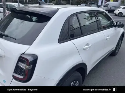 Photo 35 Fiat 600 e 54 kWh 156 ch