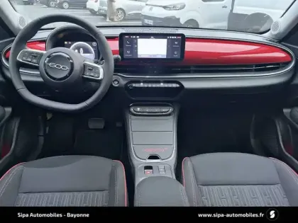 Photo 7 Fiat 600 e 54 kWh 156 ch