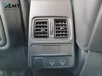 Photo 20 Renault Arkana  TCe 160 EDC FAP - 21B