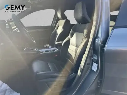 Photo 40 Renault Arkana  TCe 140 EDC FAP - 21B