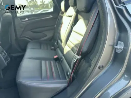 Photo 42 Renault Arkana  TCe 140 EDC FAP - 21B