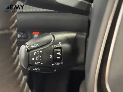 Photo 12 Peugeot 208  PureTech 100 S&S BVM6