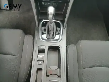 Photo 33 Renault Megane Mégane IV Estate E-TECH Plug-In Hybride 160