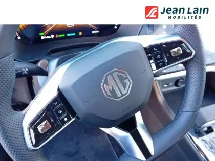 Photo 8 Mg ZS  1.5 L Hybrid+ 197 ch