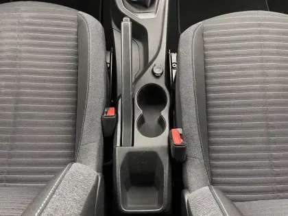 Photo 30 Peugeot 208  BlueHDi 100 S&S BVM6