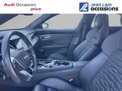 Photo 11 Audi E-tron  GT 476 ch quattro