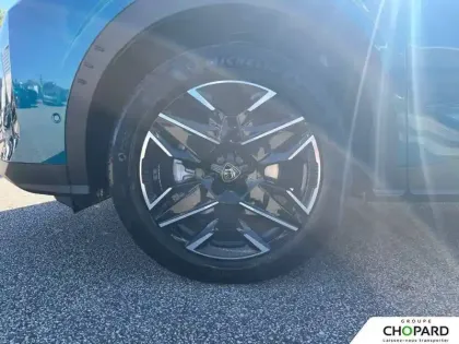 Photo 22 Peugeot 3008  Hybrid 136 e-DCS6