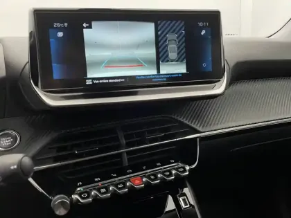 Photo 26 Peugeot 2008  PureTech 130 S&S BVM6