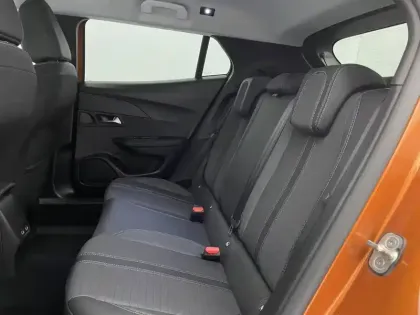 Photo 14 Peugeot 2008  PureTech 130 S&S BVM6