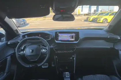 Photo 10 Peugeot 2008  Hybrid 145 e-DCS6