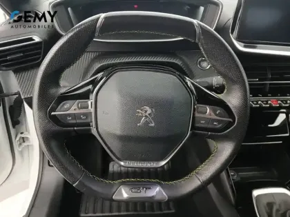 Photo 15 Peugeot 208  PureTech 100 S&S BVM6