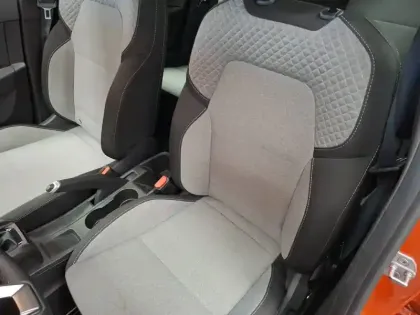 Photo 12 Renault Clio  Eco-G 100 ch GSR2