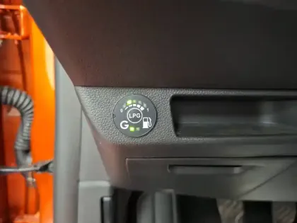 Photo 25 Renault Clio  Eco-G 100 ch GSR2