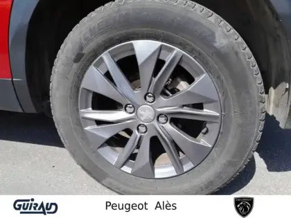 Photo 82 Peugeot 2008  BlueHDi 110 S&S BVM6
