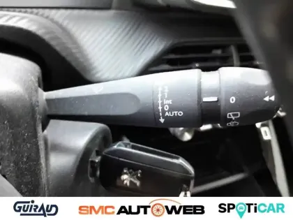 Photo 65 Peugeot 2008  BlueHDi 110 S&S BVM6