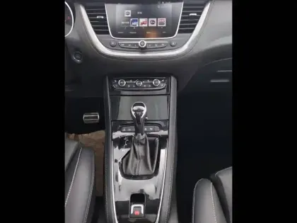 Photo 14 Opel Grandland X  1.6 Turbo 180 ch BVA8