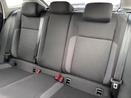 Photo 27 Volkswagen Taigo  1.0 TSI 116 DSG7