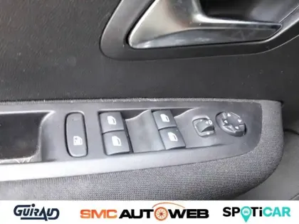 Photo 11 Peugeot 208  PureTech 75 S&S BVM5