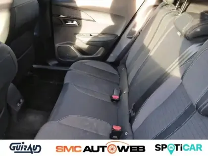 Photo 9 Peugeot 2008  PureTech 130 S&S BVM6