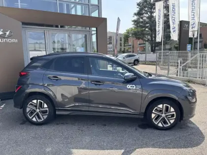 Photo 5 Hyundai Kona  Electrique 39 kWh - 136 ch