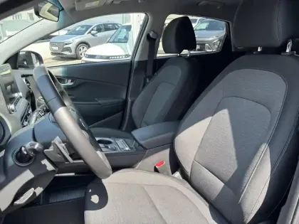 Photo 16 Hyundai Kona  Electrique 39 kWh - 136 ch