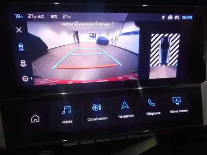 Photo 30 Peugeot 308  BlueHDi 130ch S&S EAT8